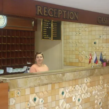 Hotell Ege Gunes 2*